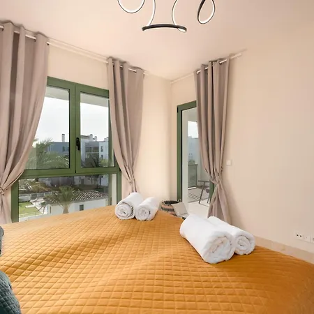 아파트 Seaside Retreat With Pool 소토그란데